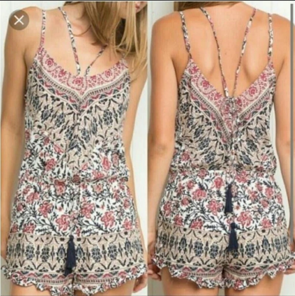 EUC Brandy Melville ♥ Romper Onesie